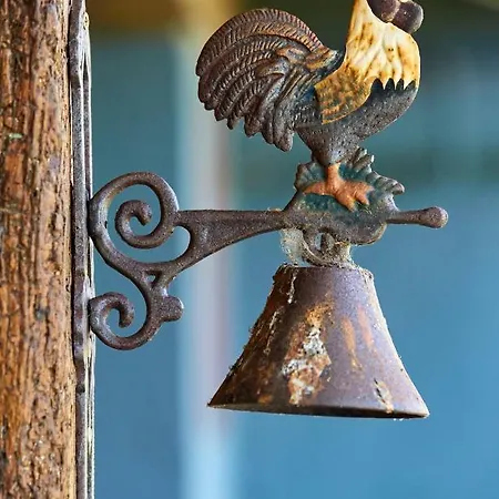 Urain - At Flysch-coast *