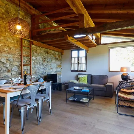 Urain - At Flysch-coast