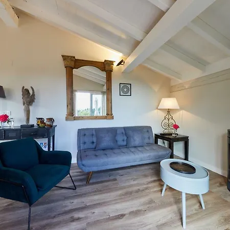 Urain - At Flysch-coast Apartment *