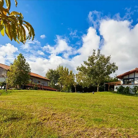 Urain - At Flysch-coast Apartament *