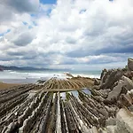 Urain - At Flysch-coast * Zumaia