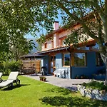 Apartment Urain - At Flysch-coast